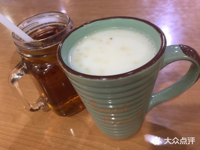 鲜芋仙(凯德mall店)原味杏仁茶图片