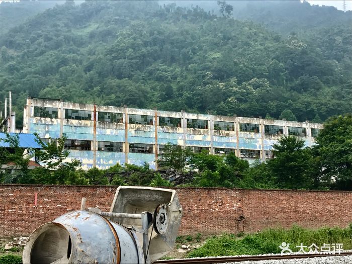 绵竹汉旺地震工业遗址图片