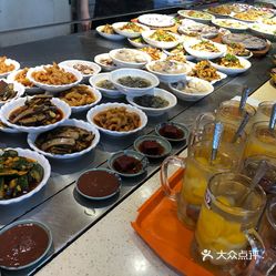 本帮江浙菜 临海市其他 杜桥镇 老六大食堂位置不要太好找,就在