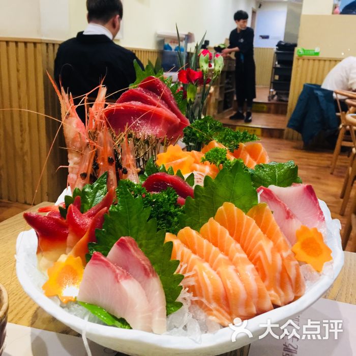 豪华什锦刺身拼盘