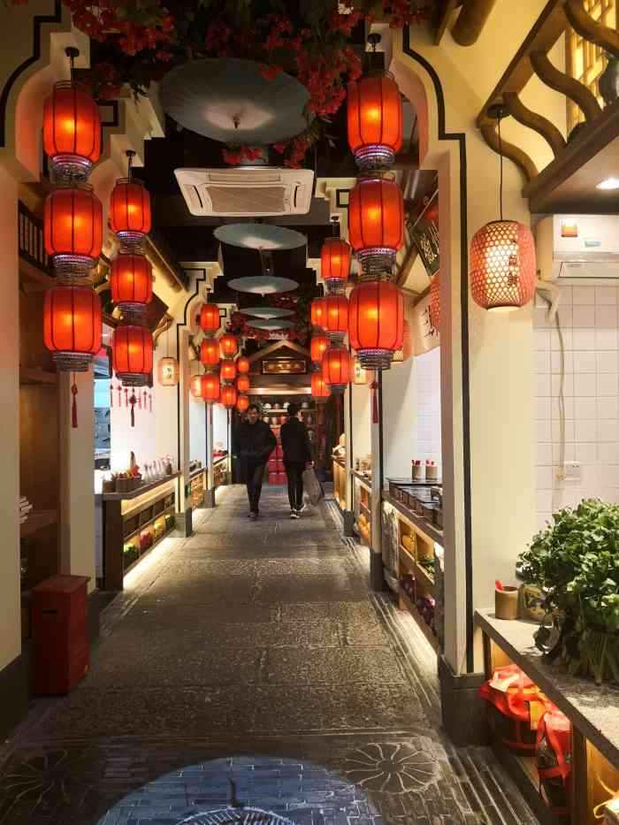 一品鲜大酒店(稽山石化店)-"一品鲜新店,环境不错,第