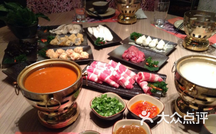 小辉哥火锅虹桥_小辉哥火锅人均(2)