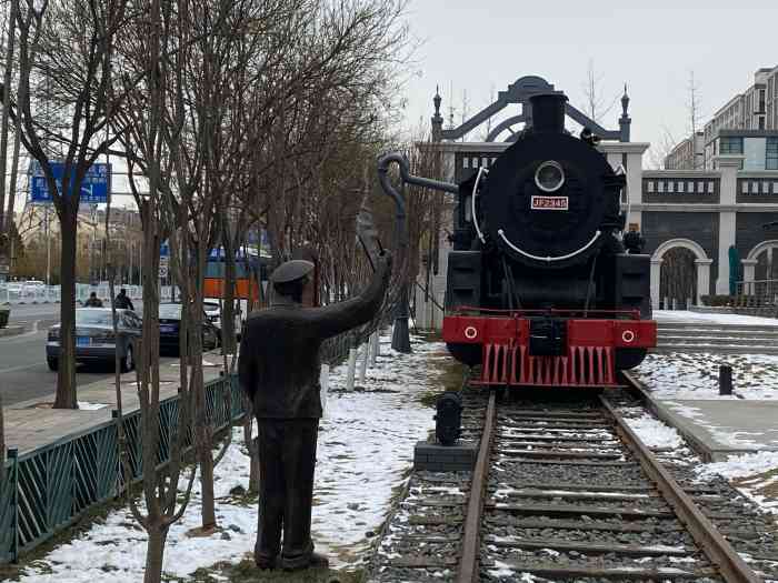 京门铁路主题公园-"这里原本是一个大型早市,后来被清