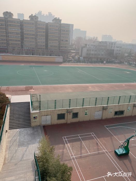 山东省济南燕山学校小学部图片