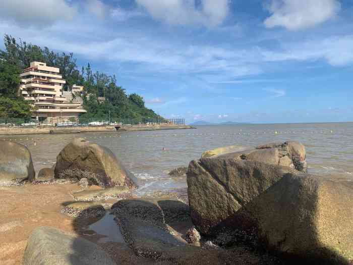 竹湾海滩"去这个地方是根据澳门旅游的一些介绍去的.