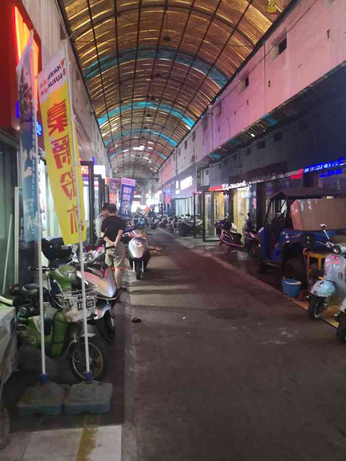 西安摩托城(幸福南路店)-"提车啦!提车啦!三阳人太多