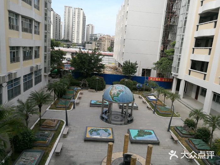 聿怀中学(大洋校区)图片