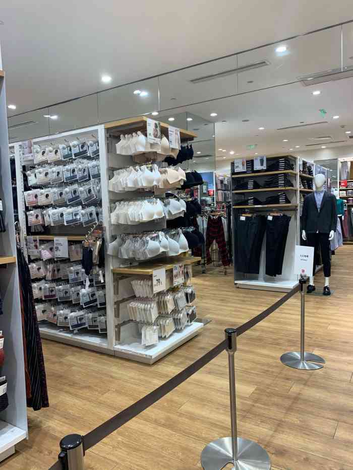 uniqlo(延吉百利城店)-"已经是优衣库的老会员了.真是