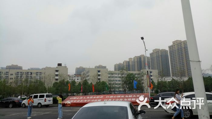 郑州工程技术学院(龙子湖校区)图片 - 第1张