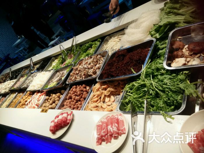 皇冠海鲜火锅自助晚餐_339海鲜自助火锅图片_海鲜火锅自助(3)