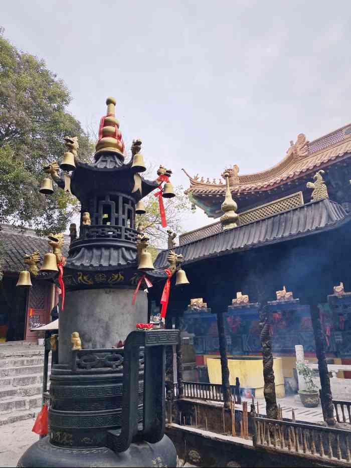 兴化禅寺-"藏在云龙山半山腰里的一个寺庙. 感觉挺.