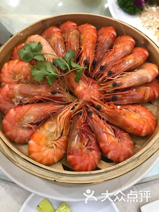 笼子蒸桂虾