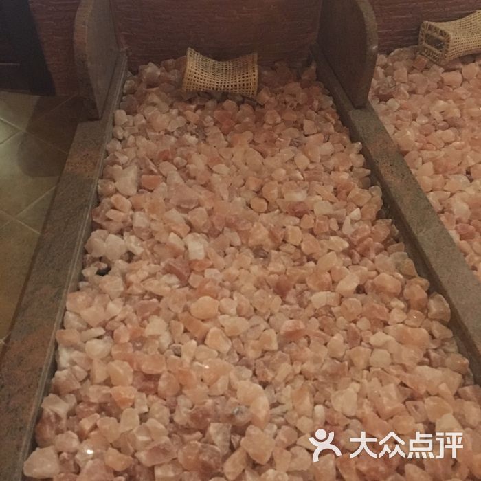 晴朗谷温泉穗乃花