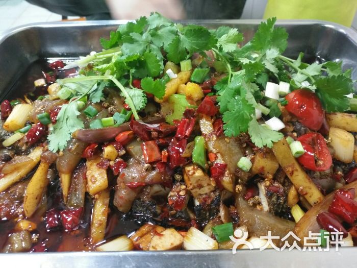 万州香辣烤鱼图片 - 第1张