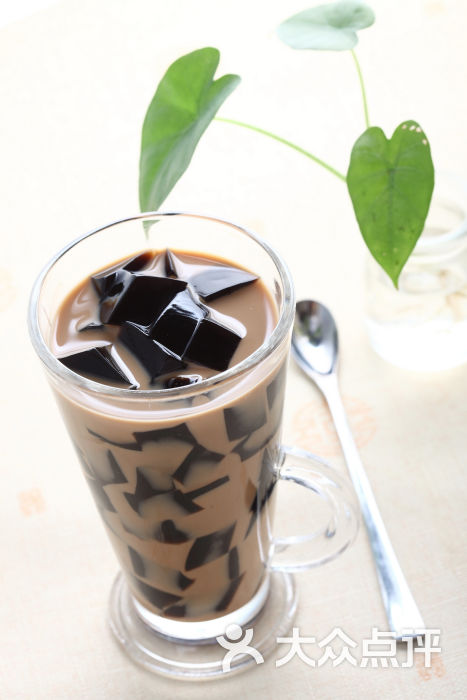 仙草奶茶