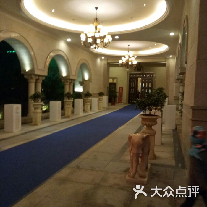 乐湾国际温泉度假酒店