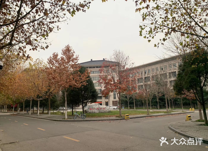 陕西师范大学(长安校区)图片