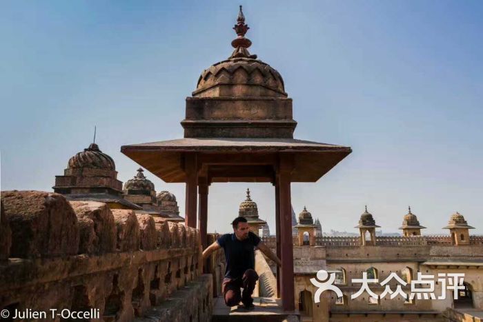 流利英语国际教育(军博西站学习中心)