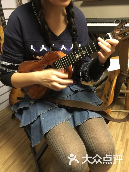 ukulele 哈里里四弦公社图片 第69张