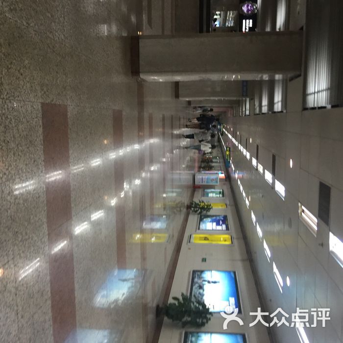 南京西路地铁站