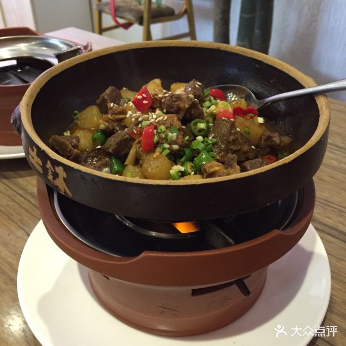 土钵湘菜(大望路店)坨坨牛肉钵图片