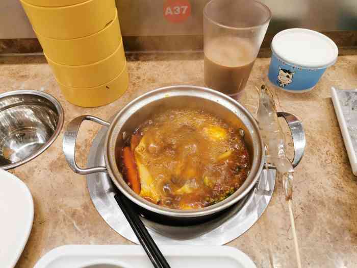 龙歌自助小火锅(卓越大融城mini店)-"一人一锅,吃起来特别方便,地方不