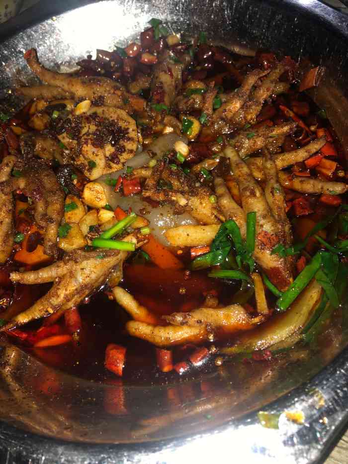 好来屋金爪爪干锅-"干锅鸡爪和鸡翅简直不要太好吃.软