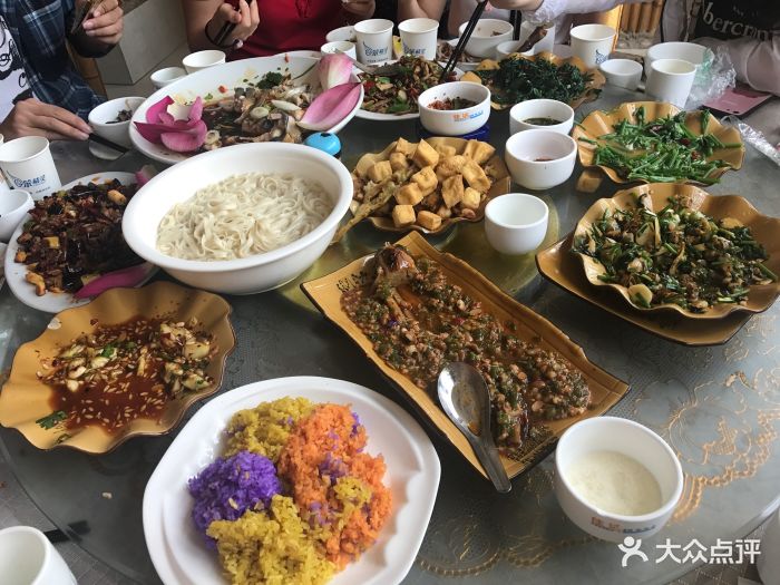 石妹彝家人-图片-丘北县美食-大众点评网