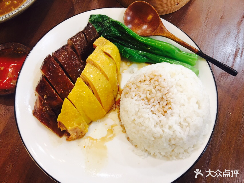 叉烧烧鹅双拼饭