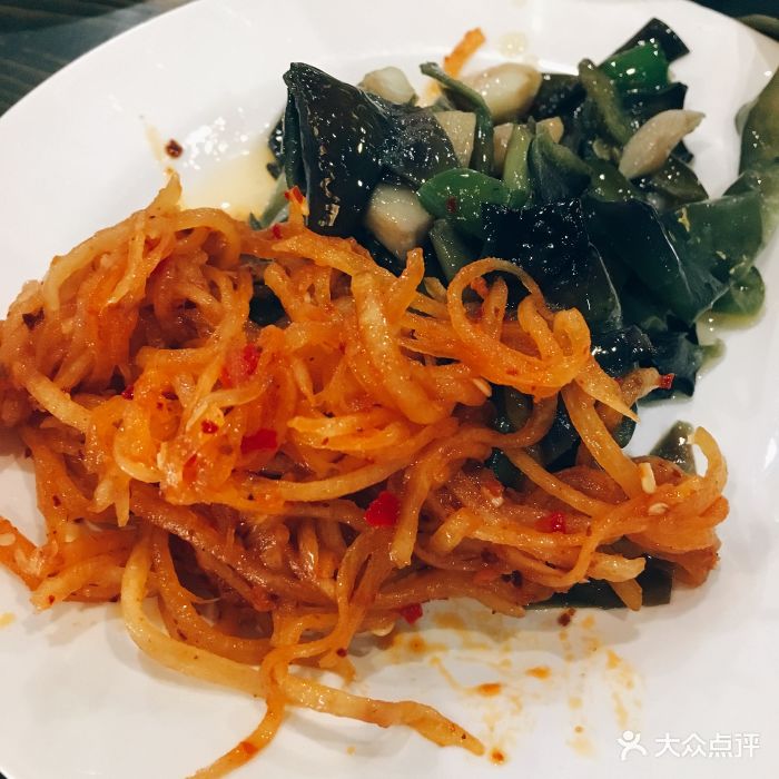 凉拌茄子皮 香辣萝卜丝