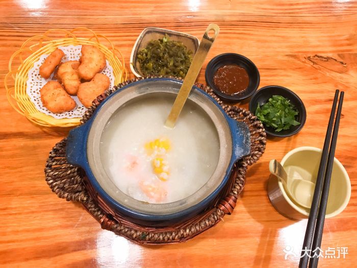 花田粥铺一锅鲜图片