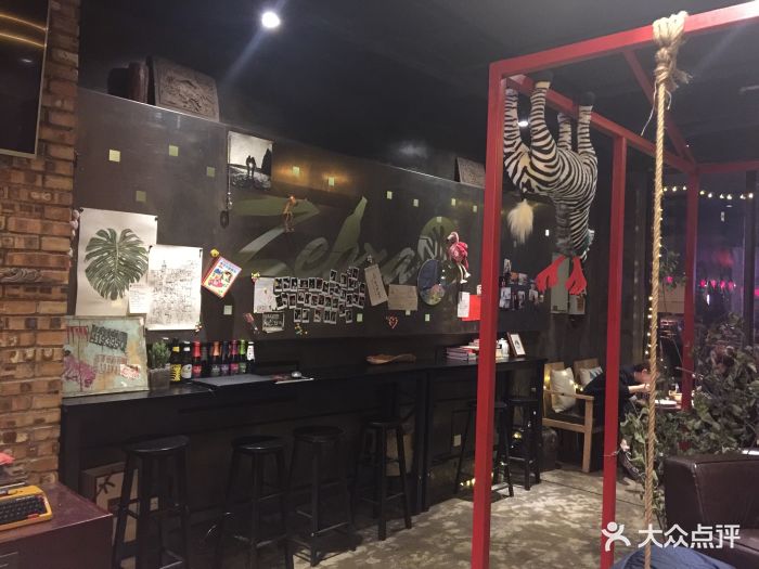 zebra斑马咖啡酒馆图片
