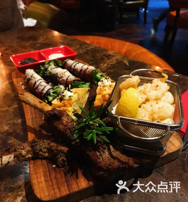 brownstone tapas & lounge布朗石西班牙餐厅酒吧(陆家嘴店)特色小吃