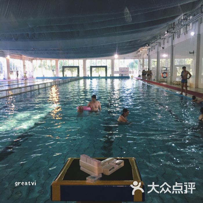 湖北经济学院体育馆