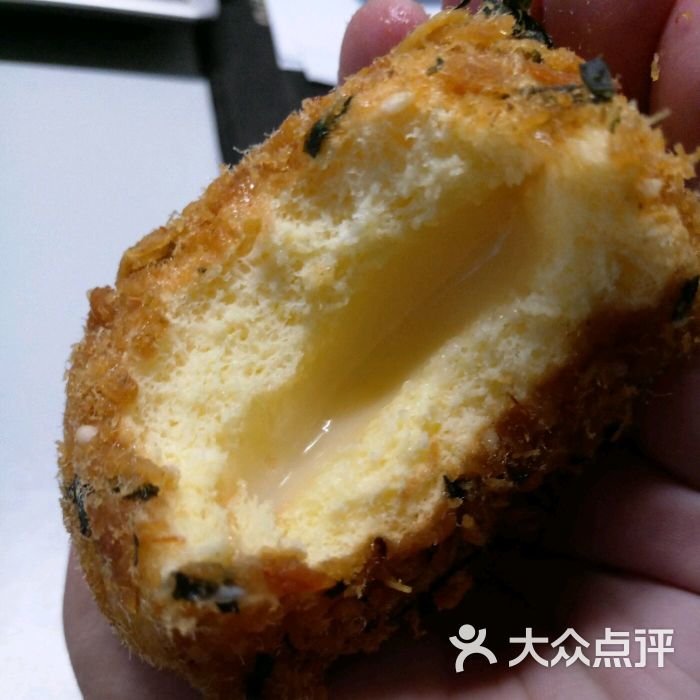 南宁河-蛋糕小贝肉松鸭肉-广州美食泸溪卖大叔饭图片是真是假图片