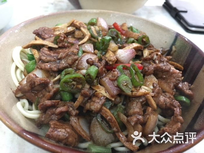 生炒牛肉拌面
