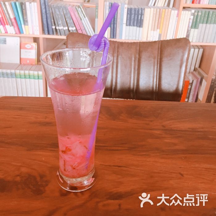 樱花苏打水