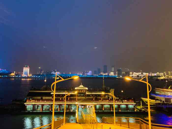 红巷旅游码头-"红巷游览码头(又称,中华路4号码头)正.
