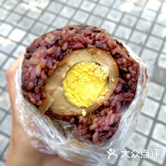 真圆粢饭团(新市北路店)卤蛋饭团图片 - 第3张
