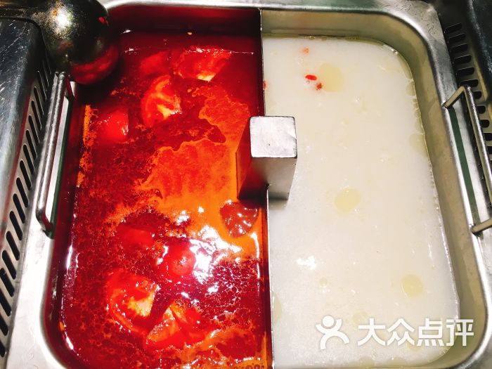 海底捞火锅(嘉茂店)三鲜番茄锅图片 - 第1张