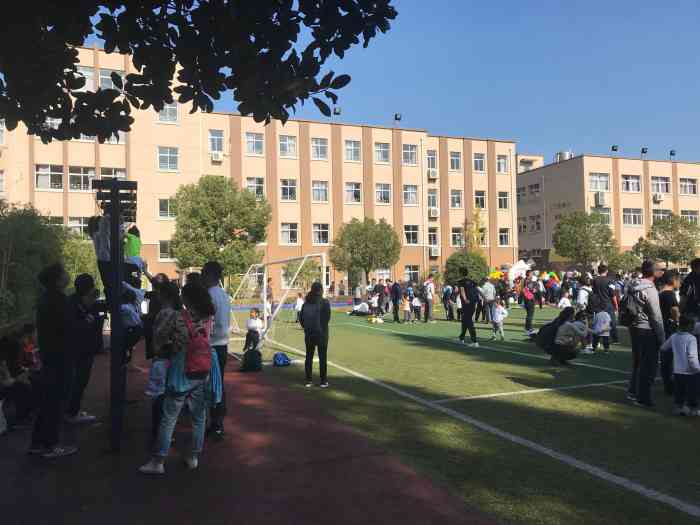 上海市金沙江路小学