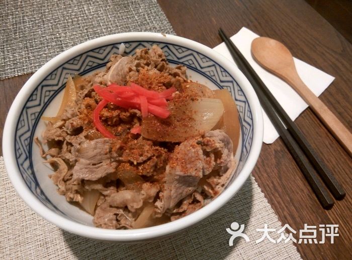 牛肉丼饭