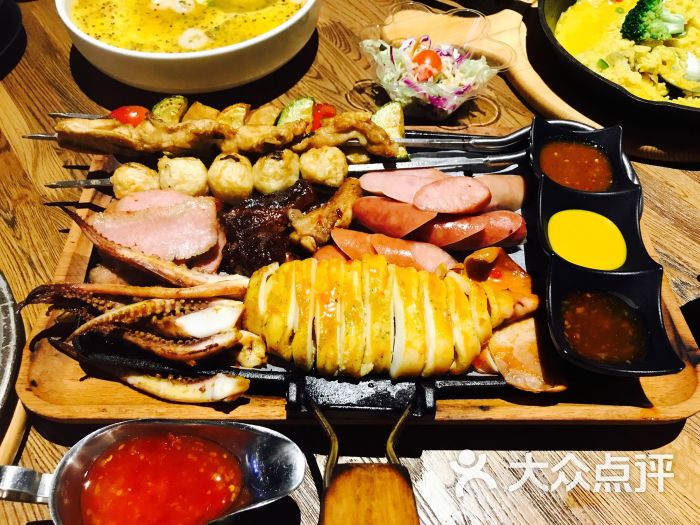 恐龙人俱乐部主题餐吧-霸王龙的宵夜图片-常州美食