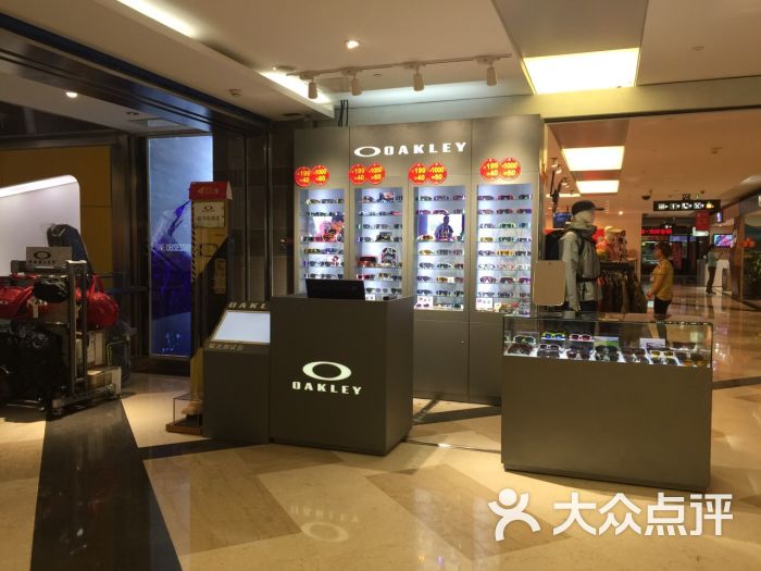 oakley(翠微广场店)-图片-北京购物-大众点评网