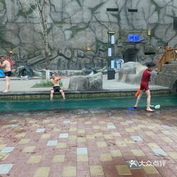哈尔滨景点/周边游>温泉>香坊区>新海都半山温泉城> 2021-08-03 10:24