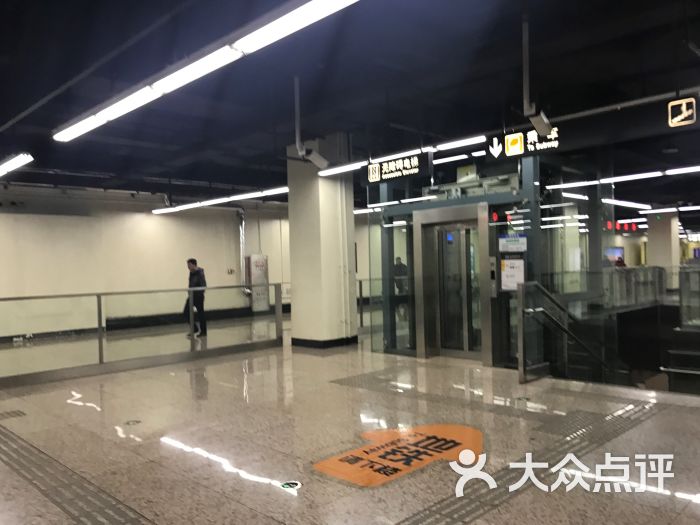 市府广场-地铁站图片 - 第2张