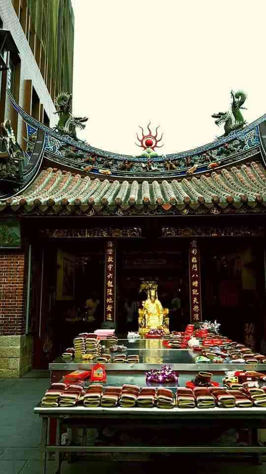 霞海城隍庙-"去台湾,求姻缘就来这,话说,听闻好灵好灵