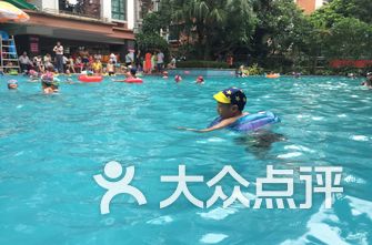 游泳池排名_游泳池卡通图片(2)