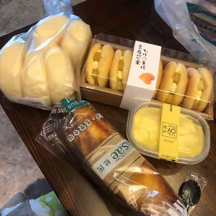 杜氏dousae(元光南路店)-"blingbling灯火辉煌,面包店