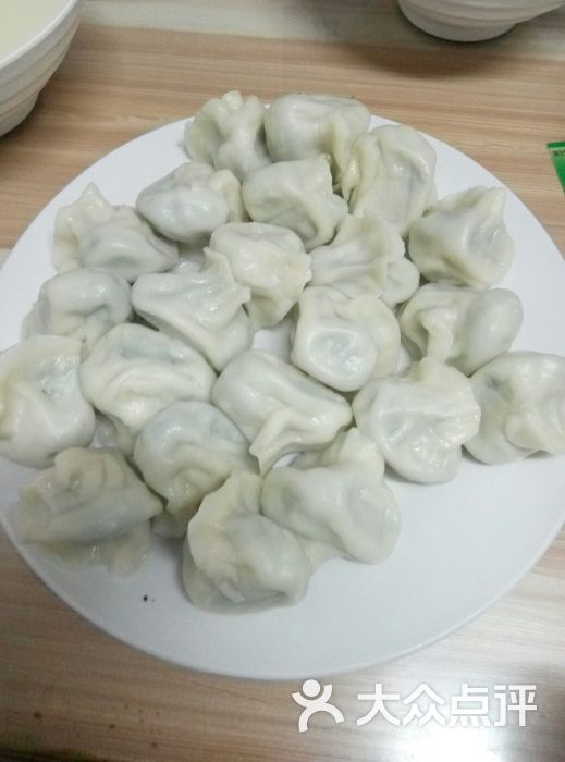 味全水饺手擀面三鲜水饺图片 - 第1张